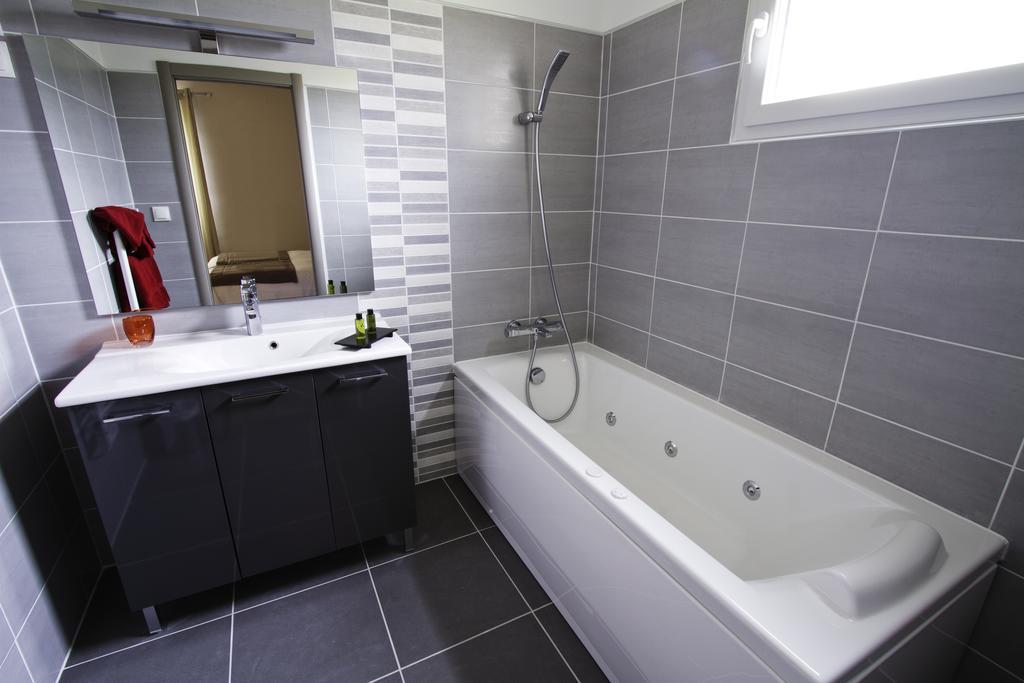 Hotel Les Petits Oreillers Saint-Martin-dʼArdèche Cameră foto