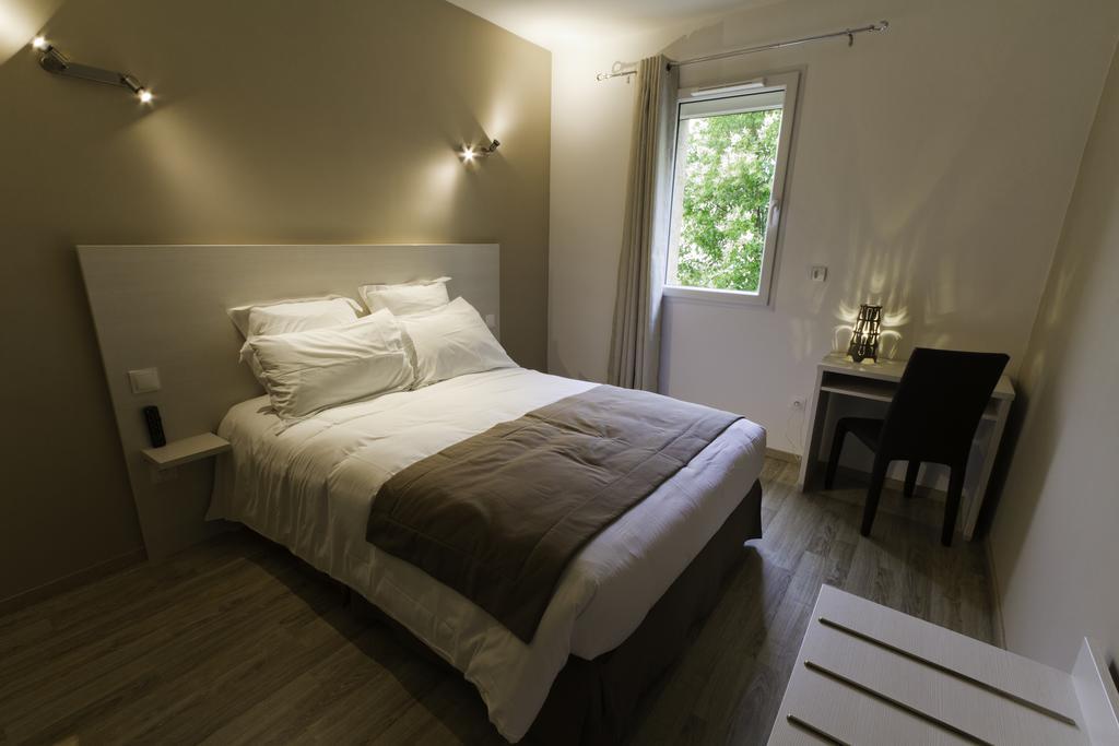 Hotel Les Petits Oreillers Saint-Martin-dʼArdèche Cameră foto